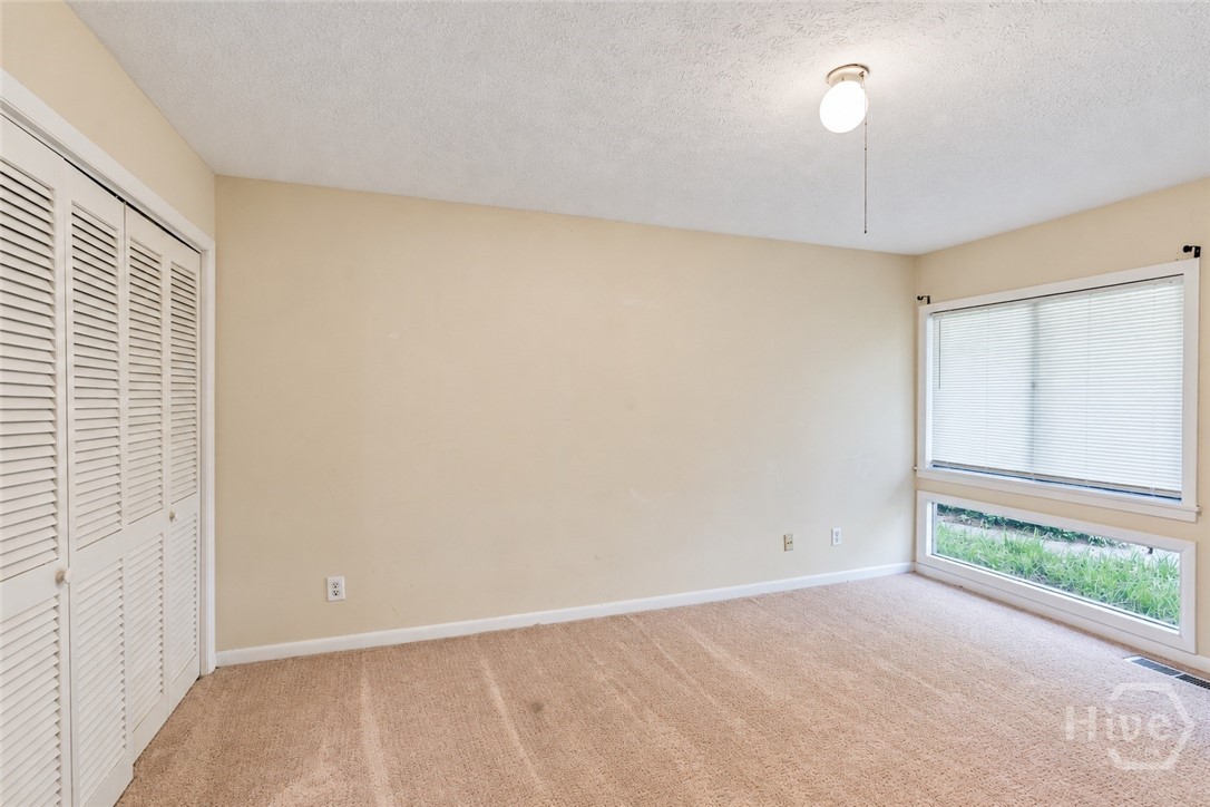 191 Woodstone Drive Property Photo 14