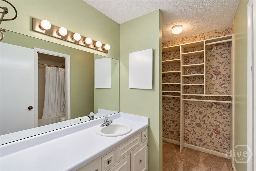 191 Woodstone Drive Property Photo 16