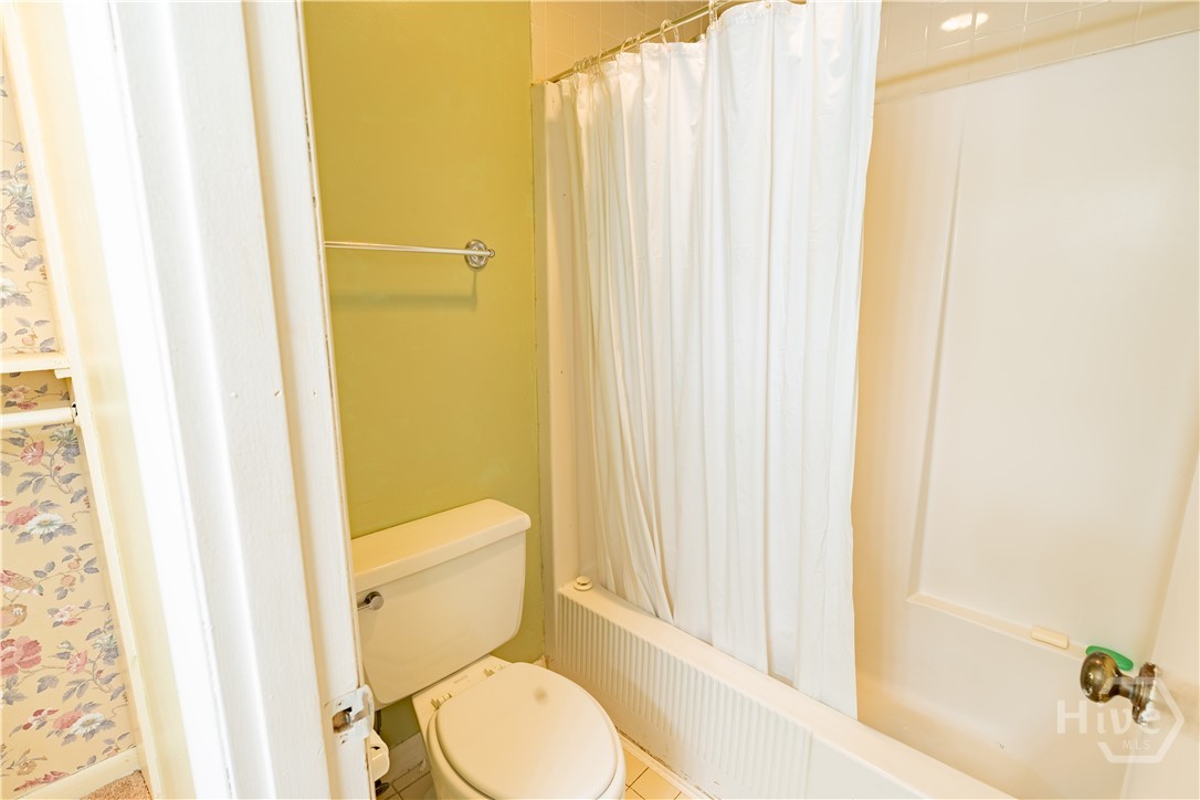 191 Woodstone Drive Property Photo 17
