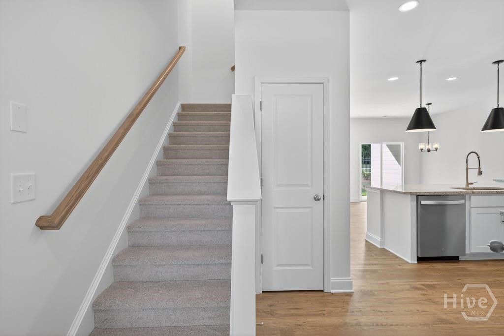 145 Windsor Park Court Property Photo 4