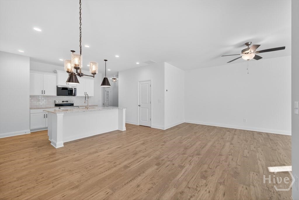 145 Windsor Park Court Property Photo 14