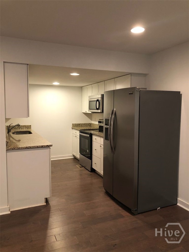 155 Woodstone Drive Property Photo 4