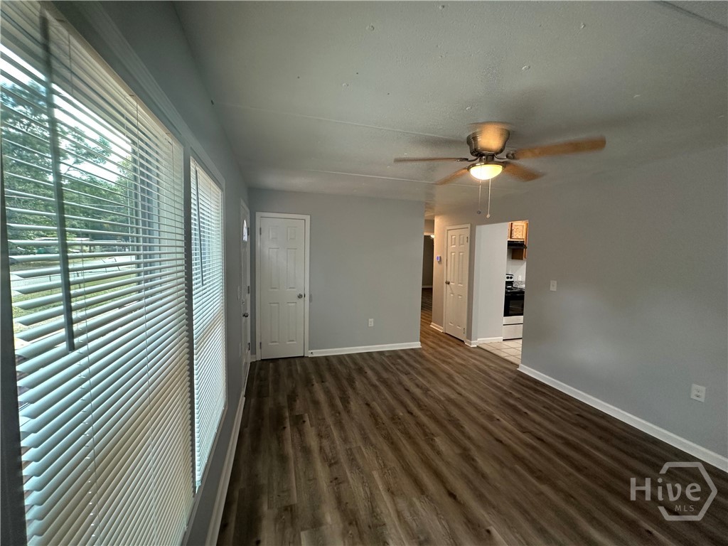 131 Martin Circle Property Photo 4