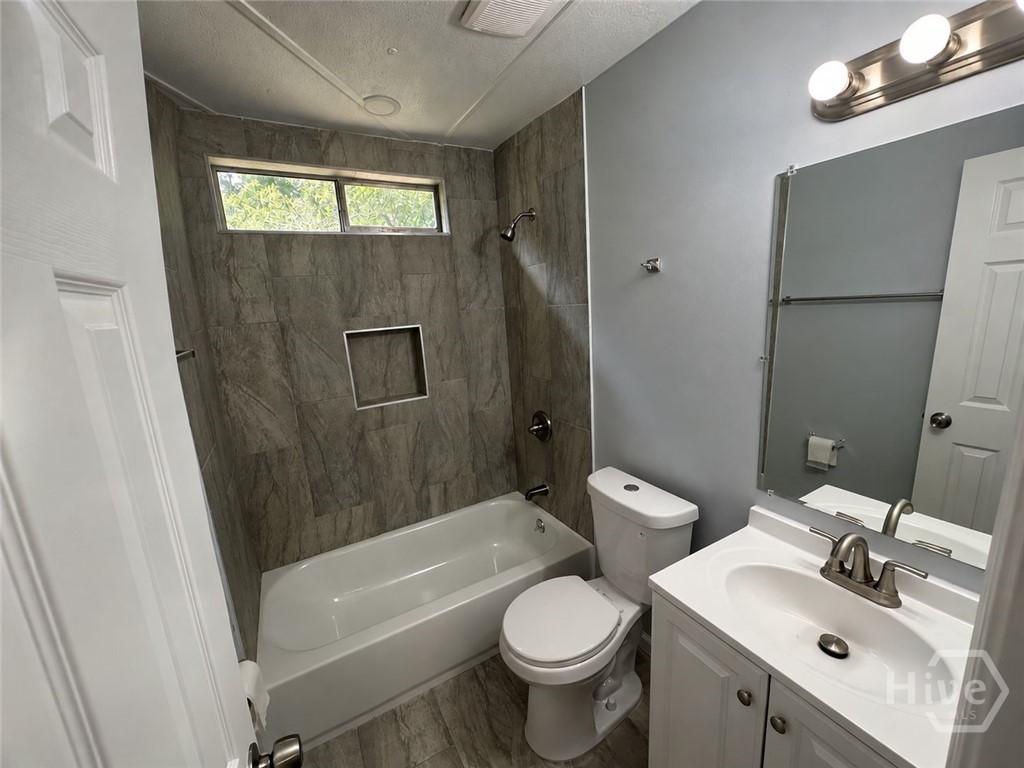 131 Martin Circle Property Photo 7