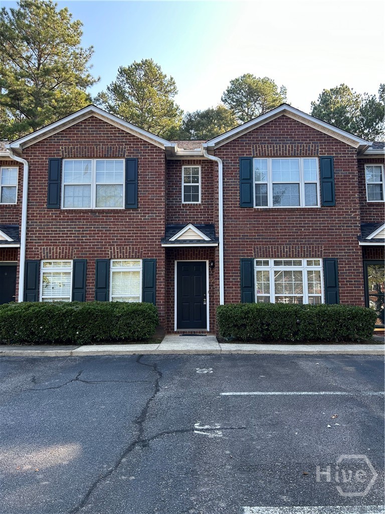 637 Huntington Road Property Photo 1