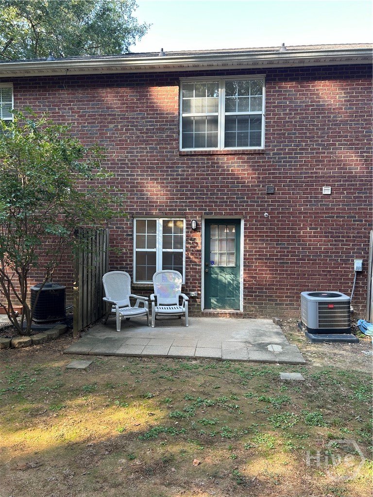 637 Huntington Road Property Photo 25
