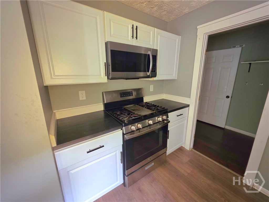421 Shenandoah Court Property Photo 7