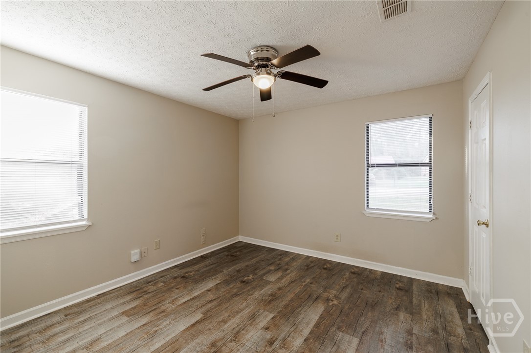 106/108 Upland Property Photo 12