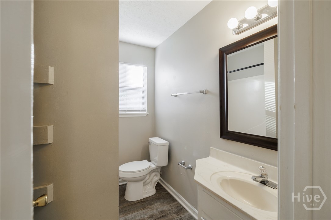 106/108 Upland Court Property Photo 13