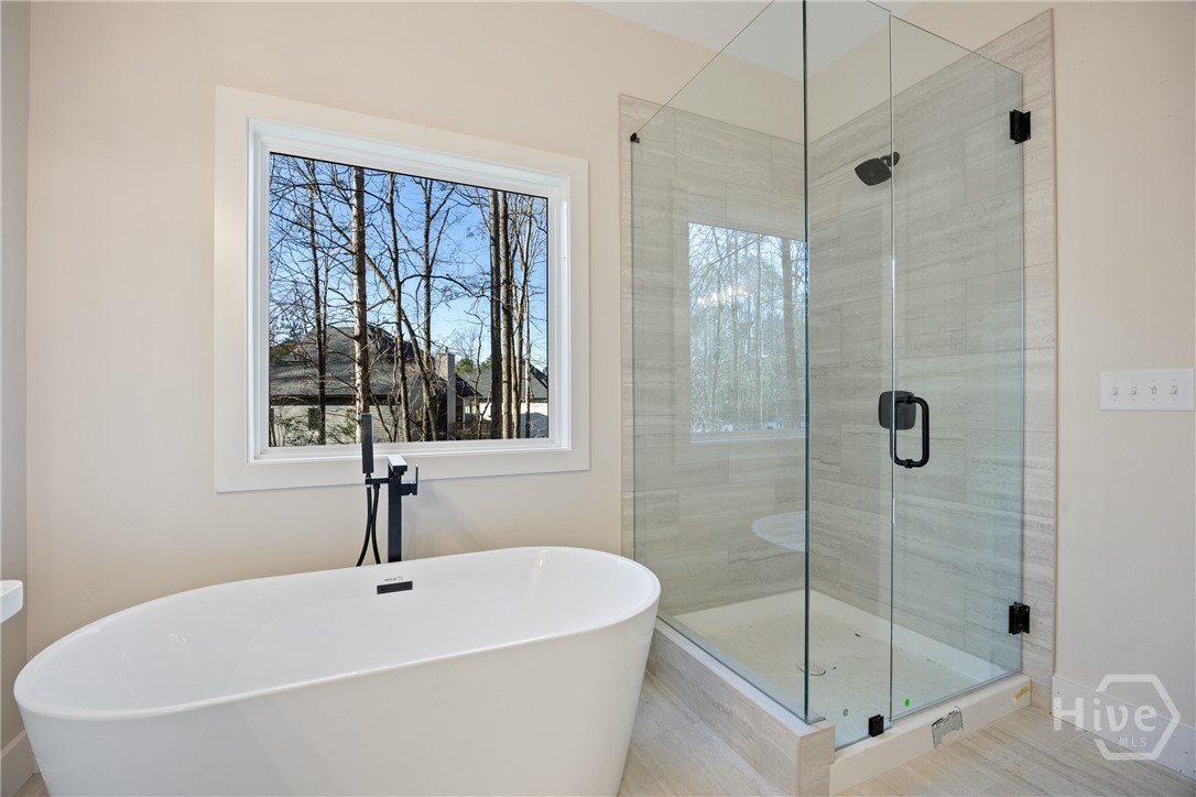 360 Ansley Property Photo 15