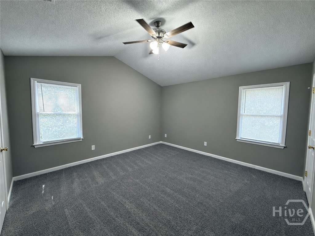 106 Pheasant Run Property Photo 5