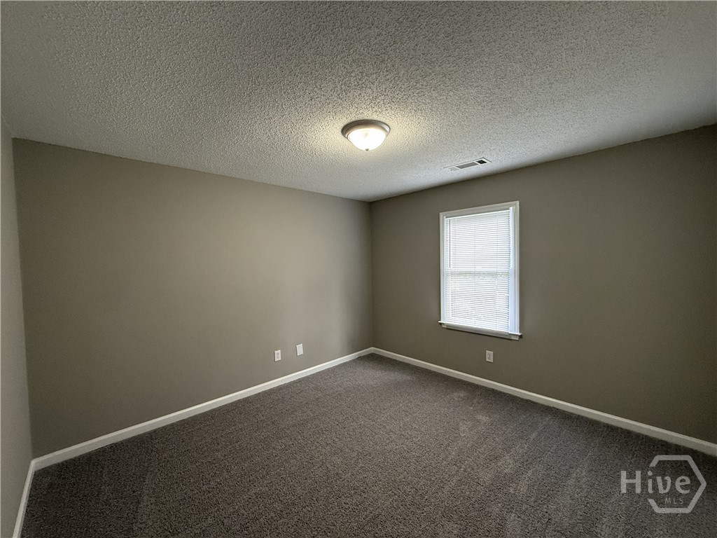 106 Pheasant Run Property Photo 10