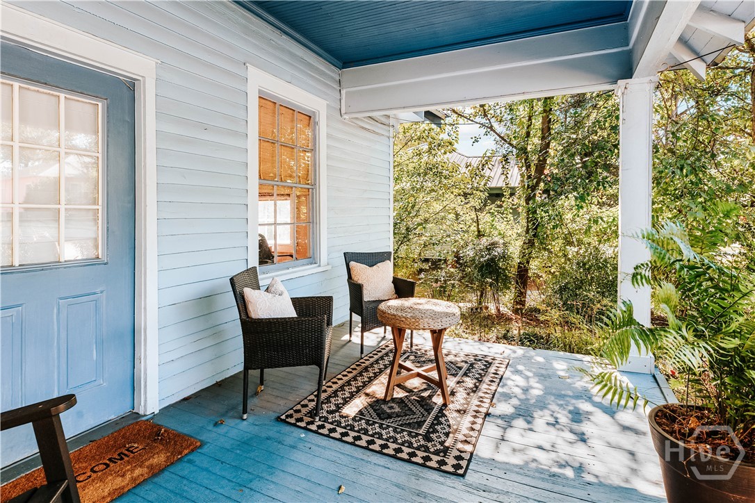 186 First Street Property Photo 7