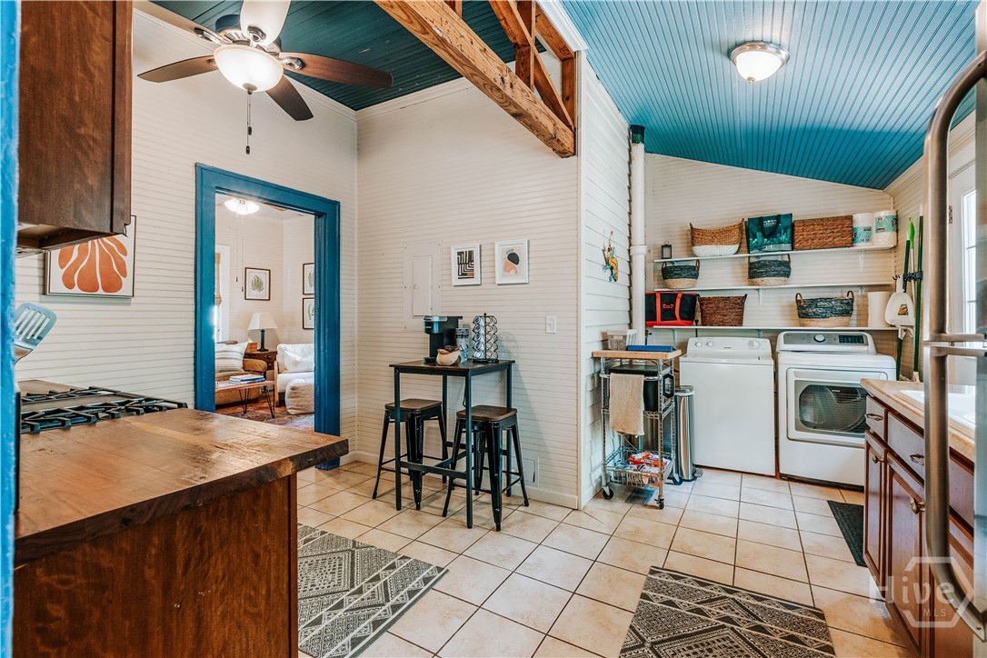 186 First Street Property Photo 18