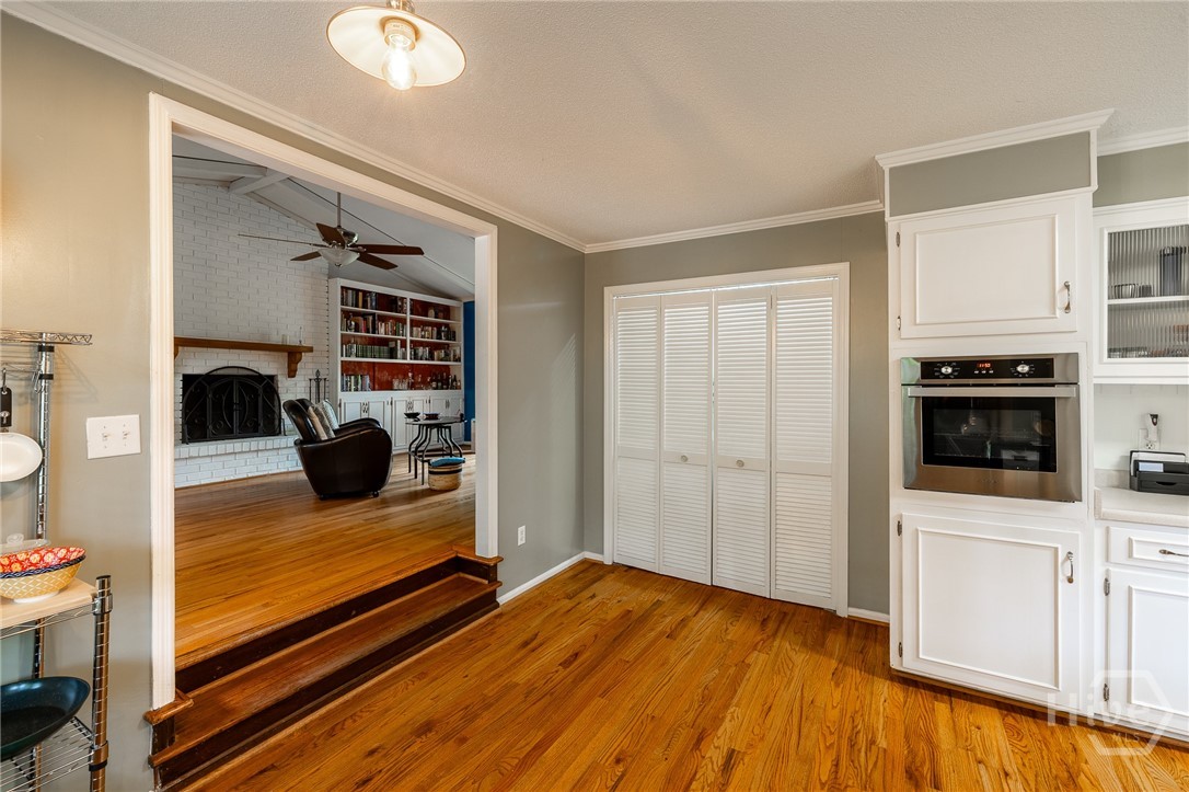 140 Rollingwood Drive Property Photo 13