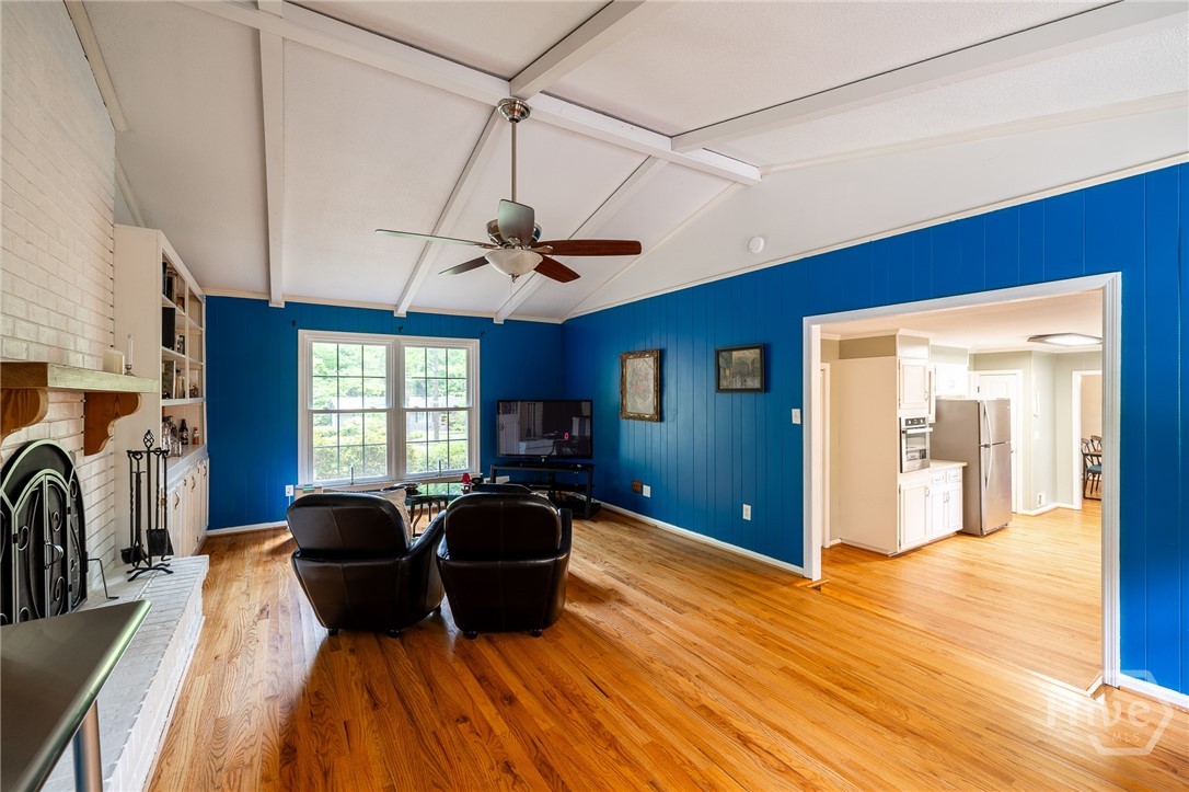 140 Rollingwood Drive Property Photo 16