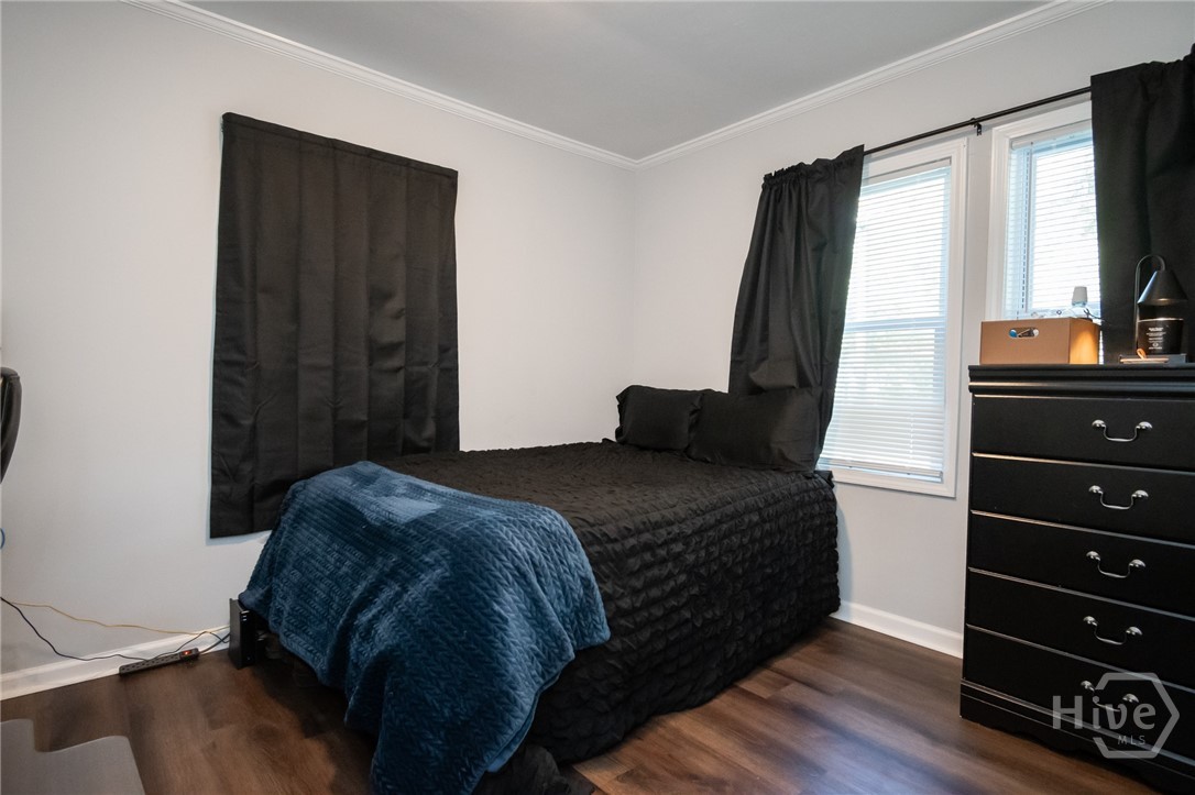 120 Hillside Street Property Photo 17