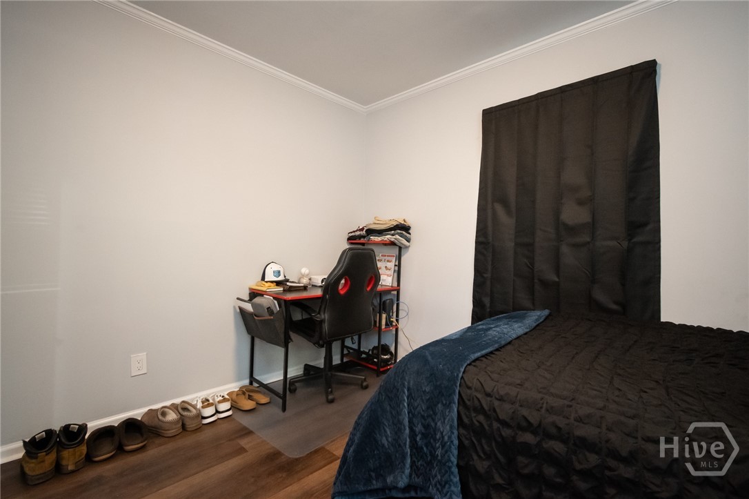120 Hillside Street Property Photo 19