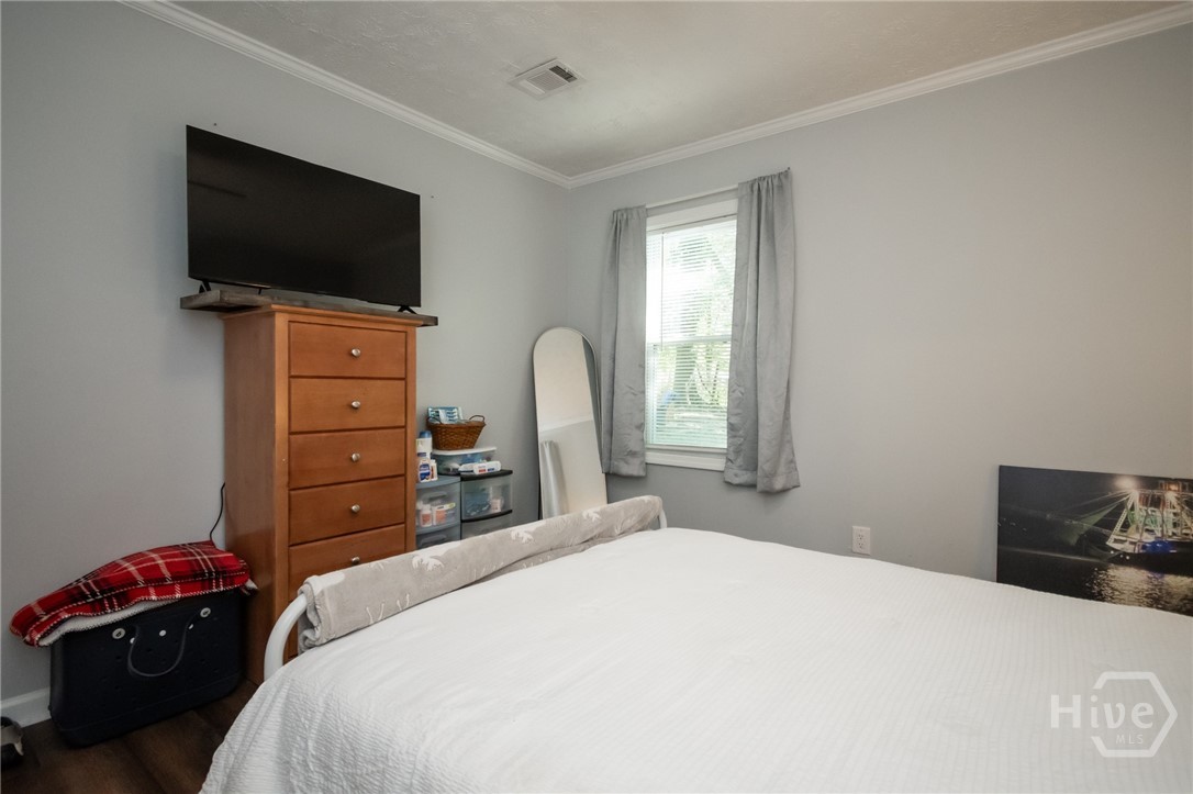 120 Hillside Street Property Photo 29