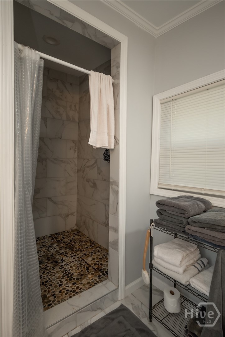 120 Hillside Street Property Photo 35