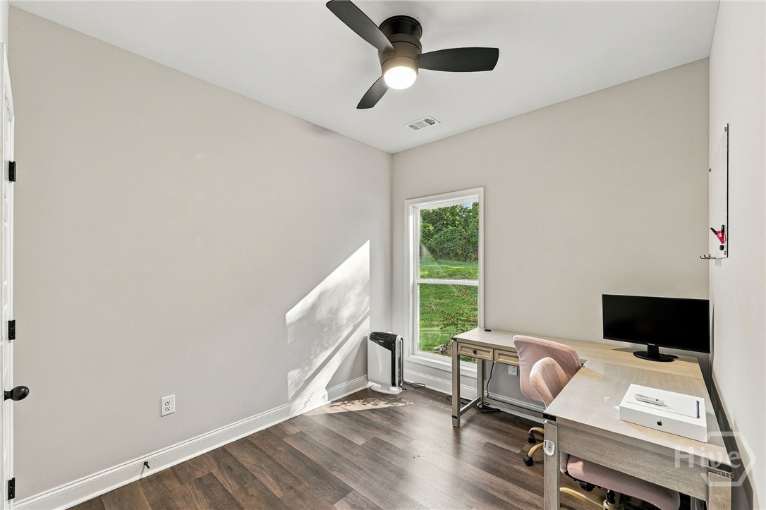 122 Jones Court Property Photo 25