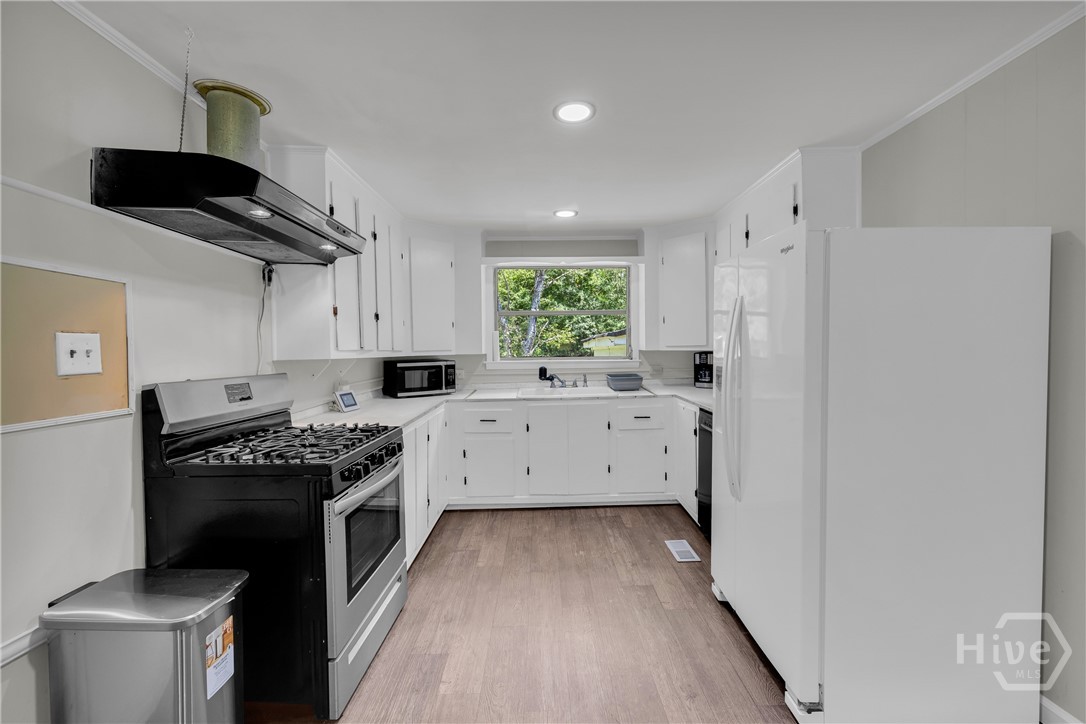 56 Lexington Carlton Road Property Photo 16