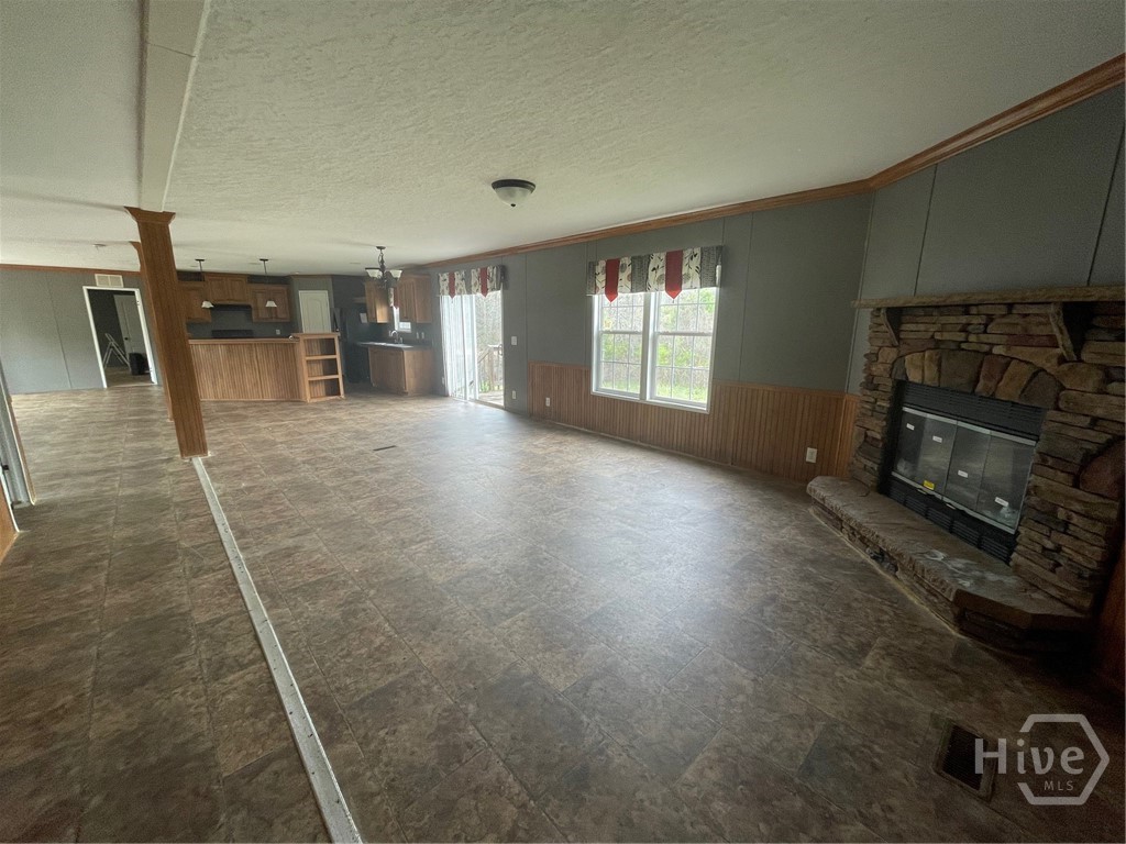 884 Jackson Trail Road Property Photo 16