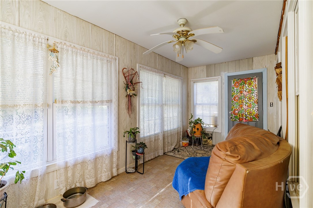 606 Berkeley Road Property Photo 17