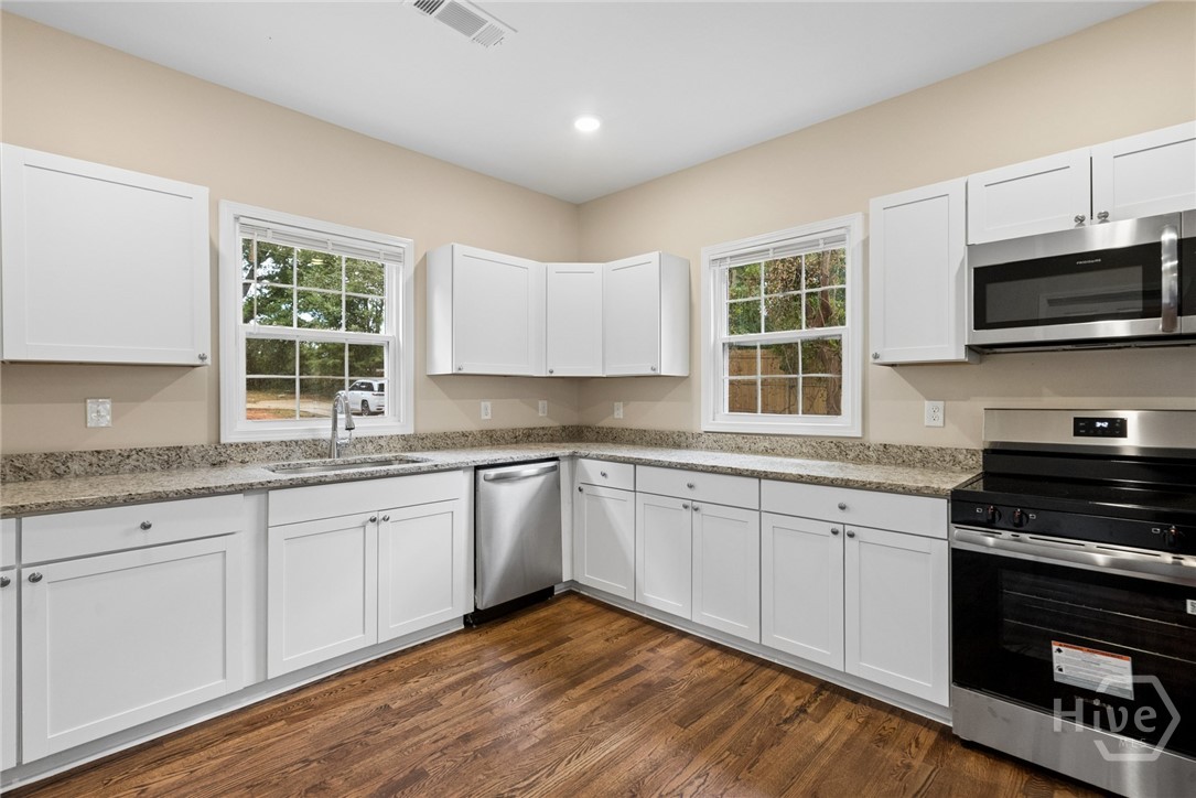 227 E Marable Street Property Photo 16