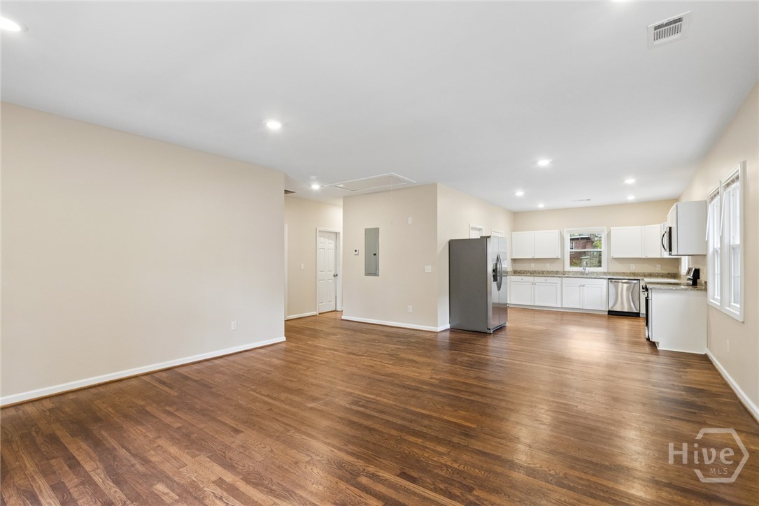 227 E Marable Street Property Photo 18