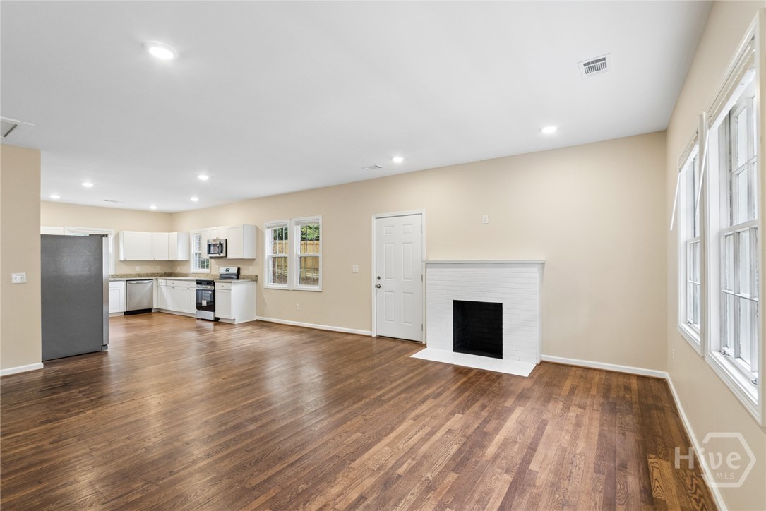 227 E Marable Street Property Photo 19
