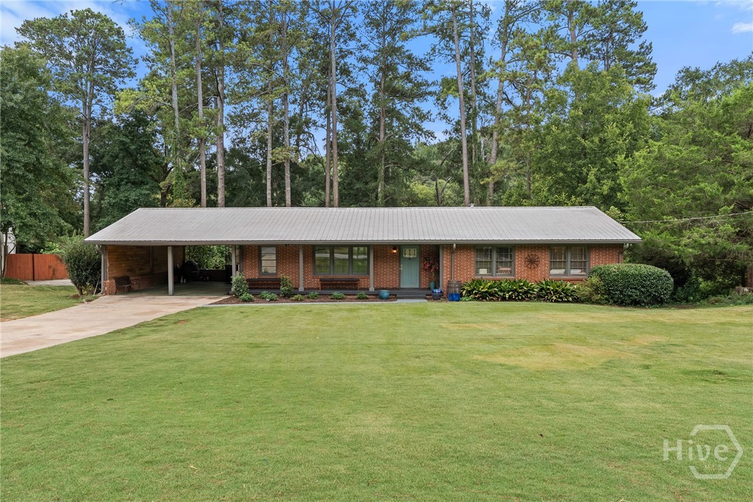 535 Riverhill Property Photo 1