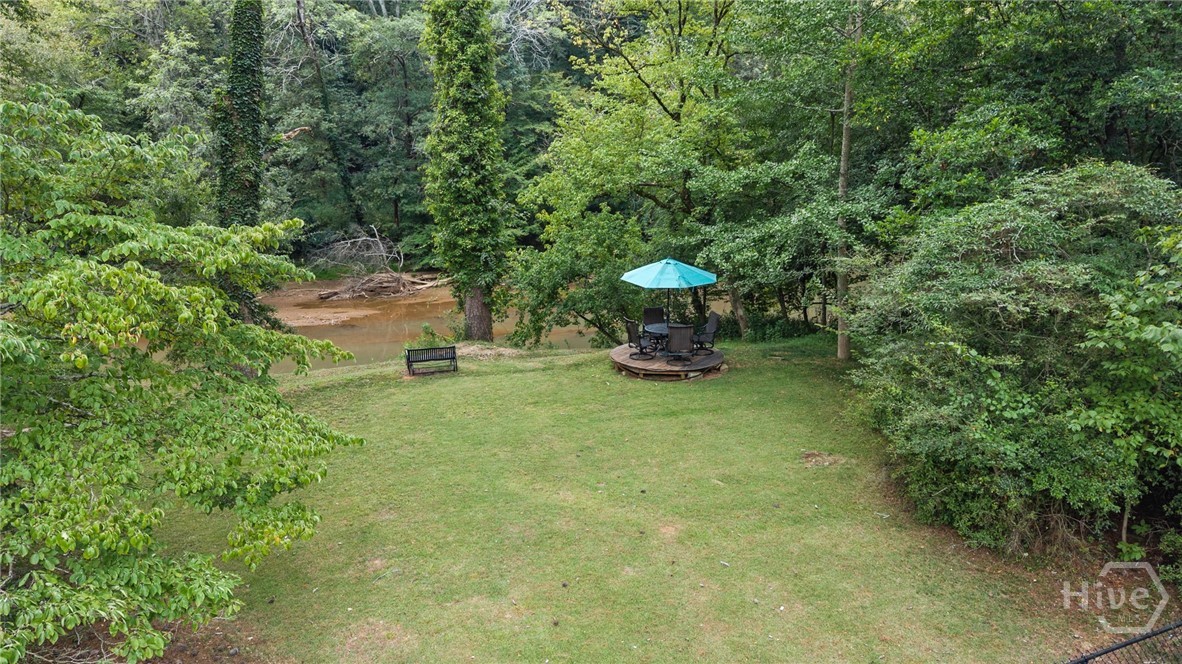 535 Riverhill Property Photo 17