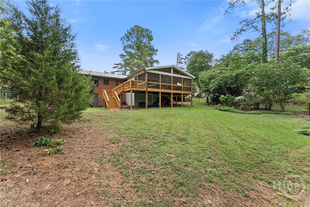 535 Riverhill Property Photo 24