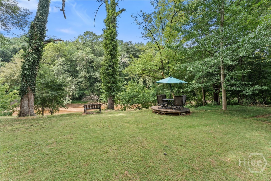 535 Riverhill Property Photo 28