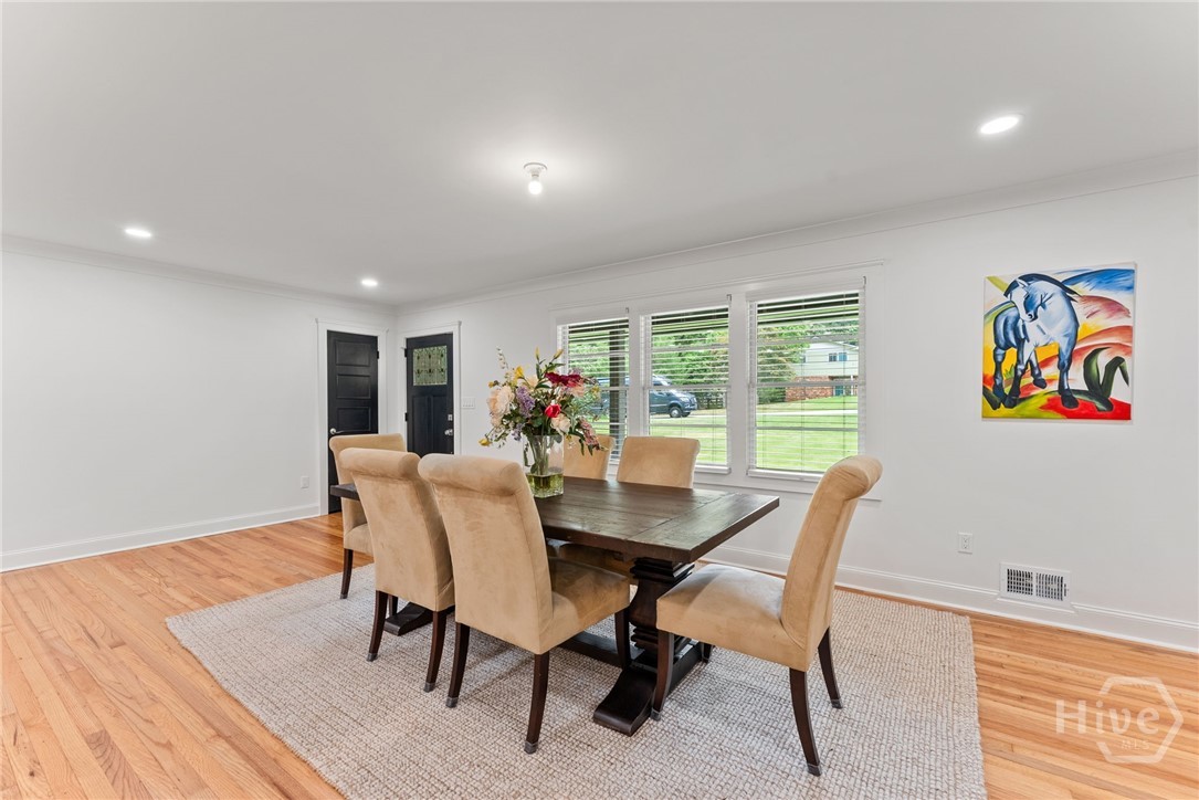 535 Riverhill Property Photo 41