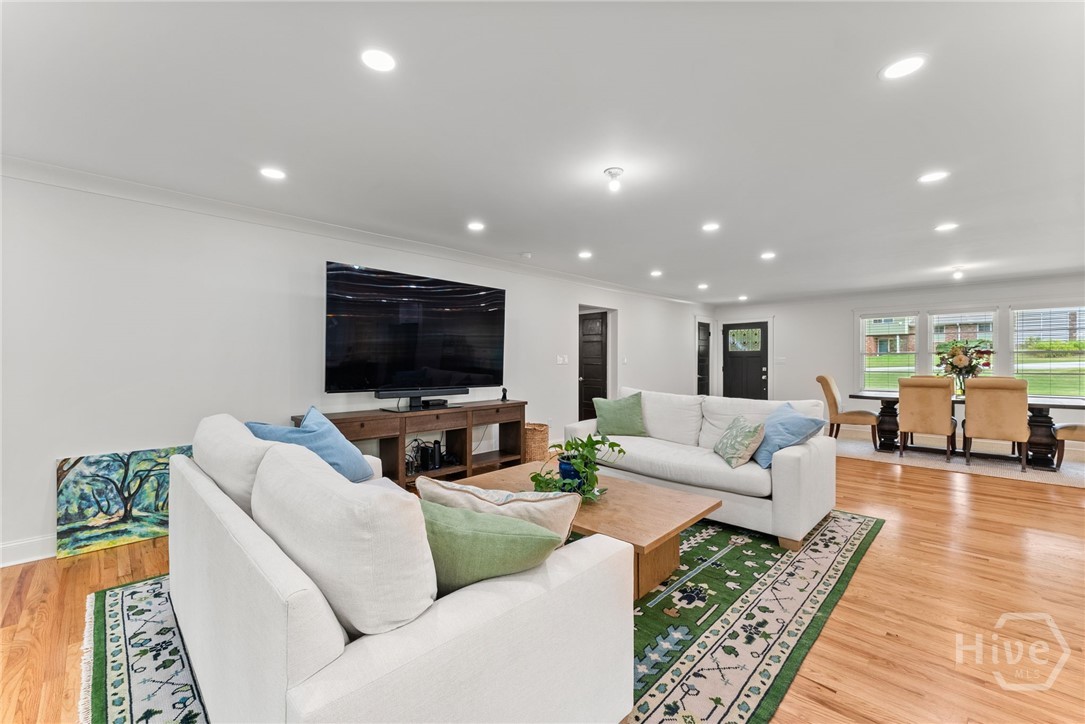 535 Riverhill Property Photo 47