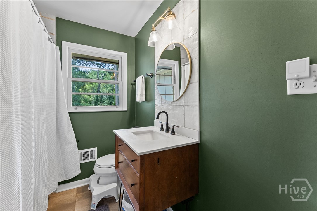 535 Riverhill Property Photo 65