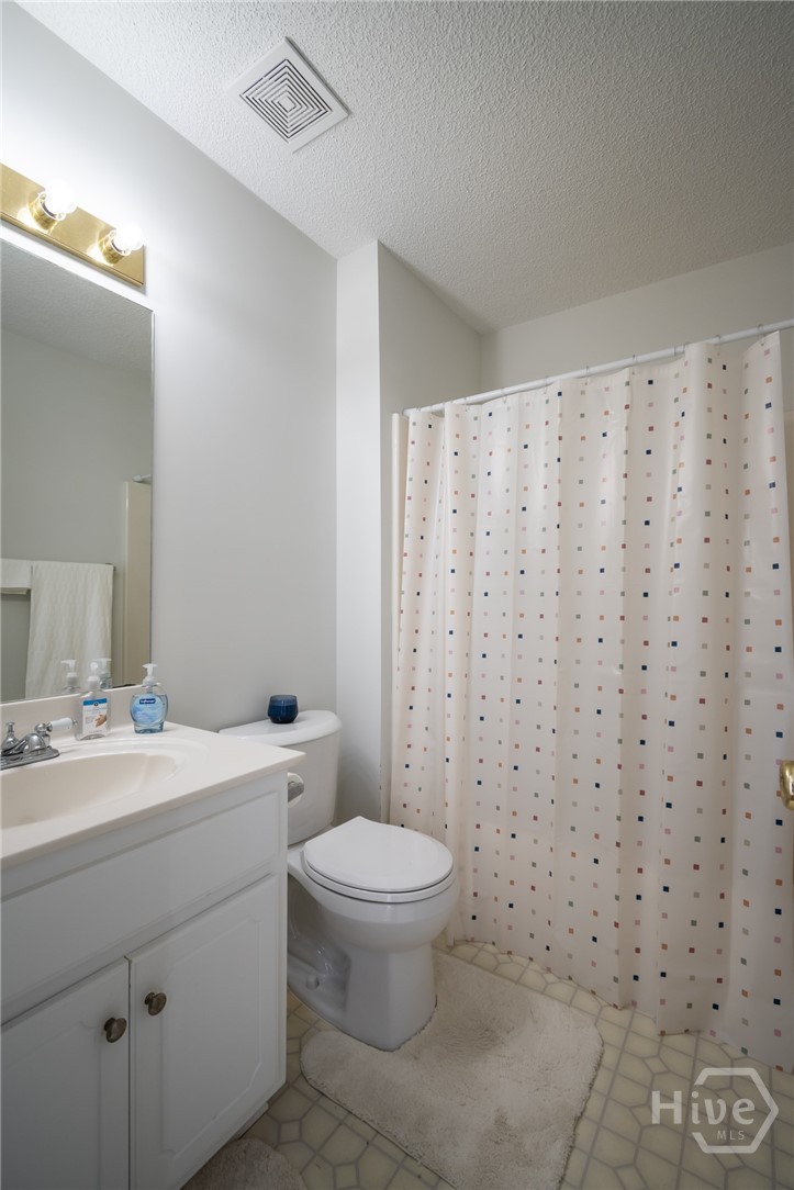 406 Ellerbe Drive Property Photo 16