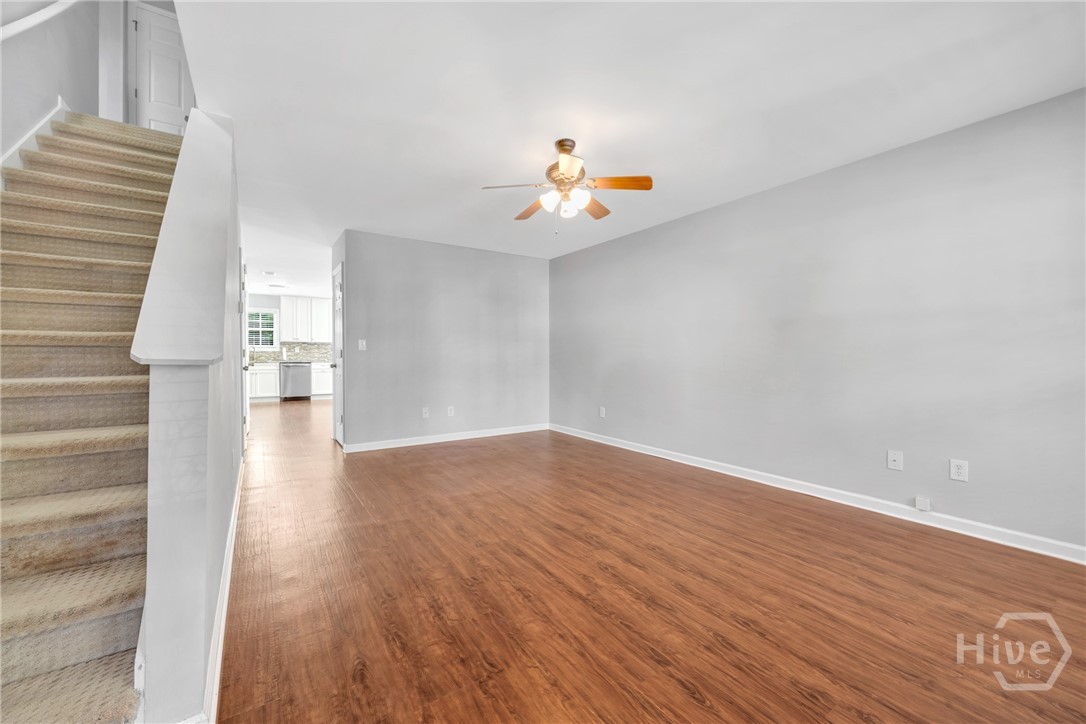 273 Wiltshire Dr Property Photo 5
