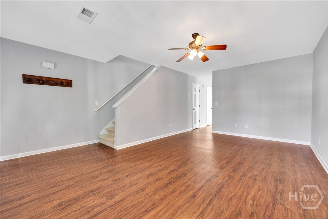 273 Wiltshire Dr Property Photo 6