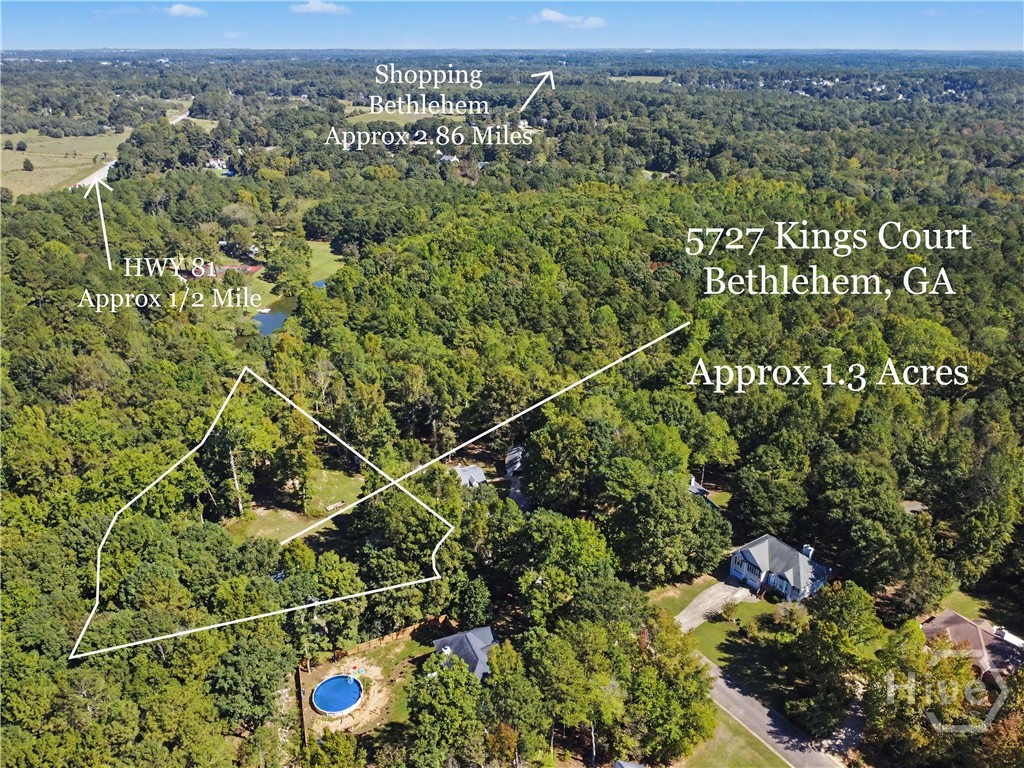 5727 Kings Court Property Photo 8