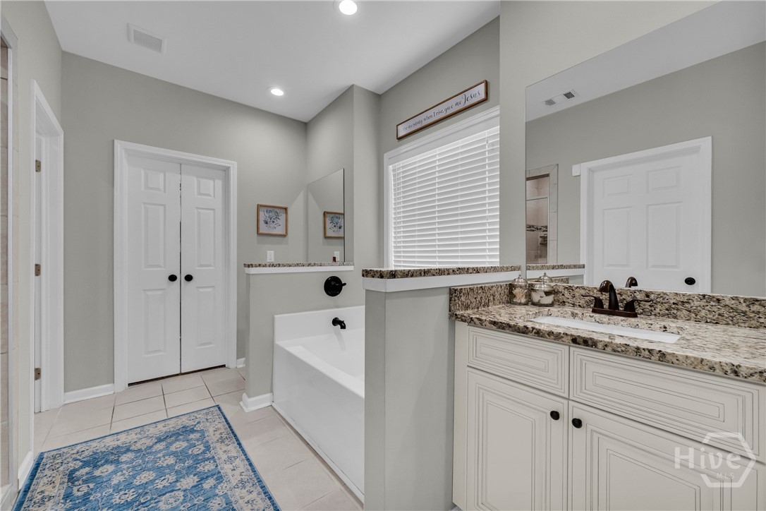 1377 Charleston Avenue Property Photo 10
