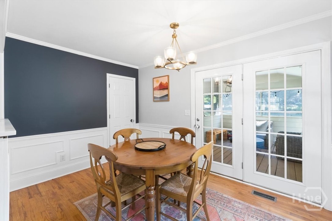 1521 Aiken Road Property Photo 8