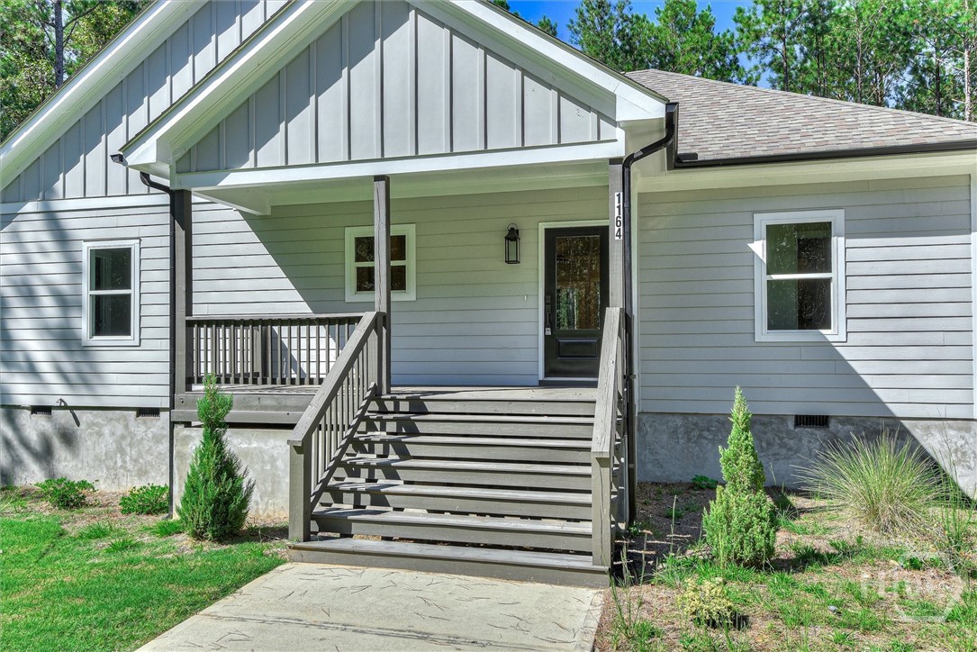1165 Watersedge Cove Property Photo 11