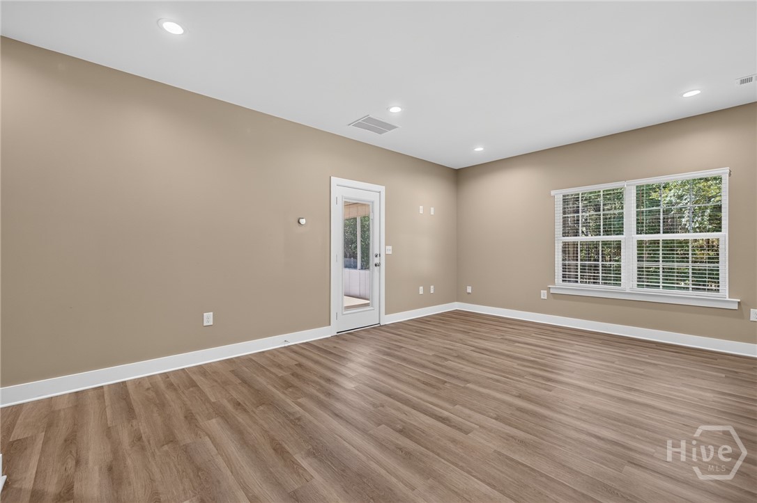 485 O'conner Boulevard Property Photo 11