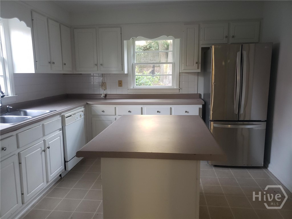 197 Westview Drive Property Photo 8