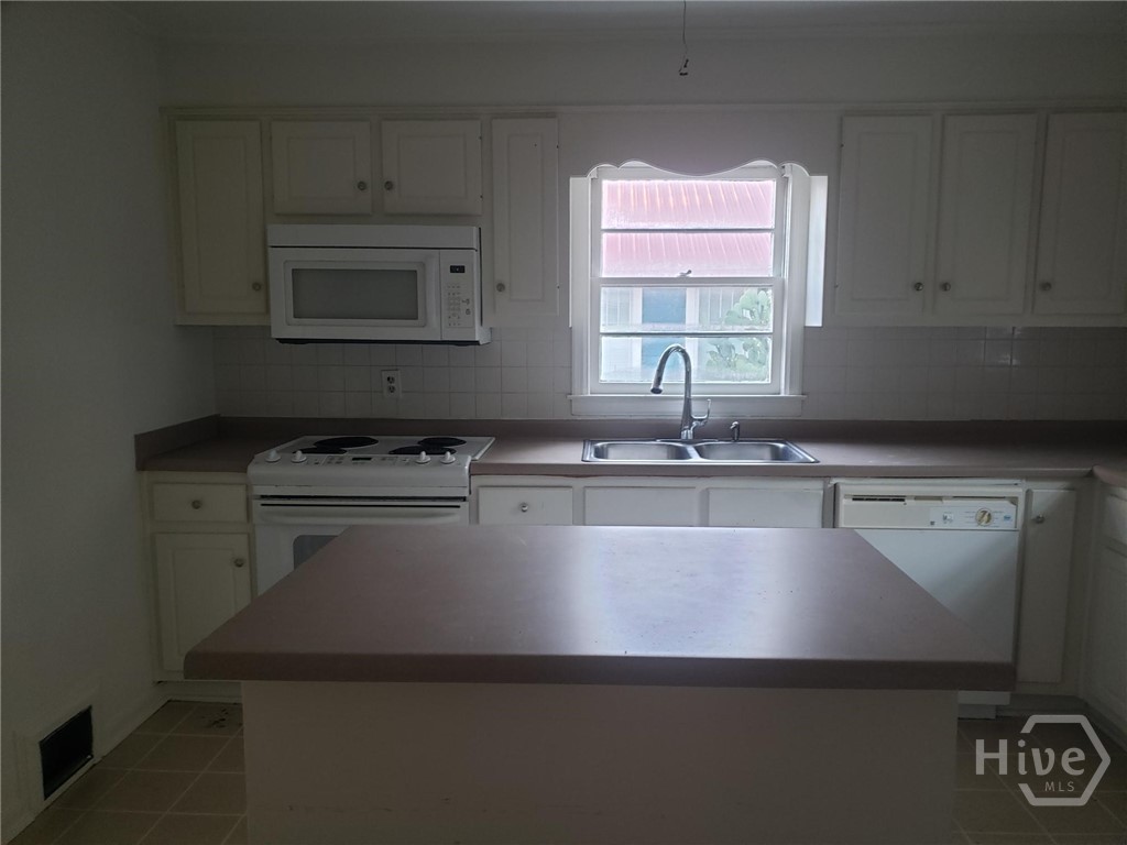 197 Westview Drive Property Photo 9