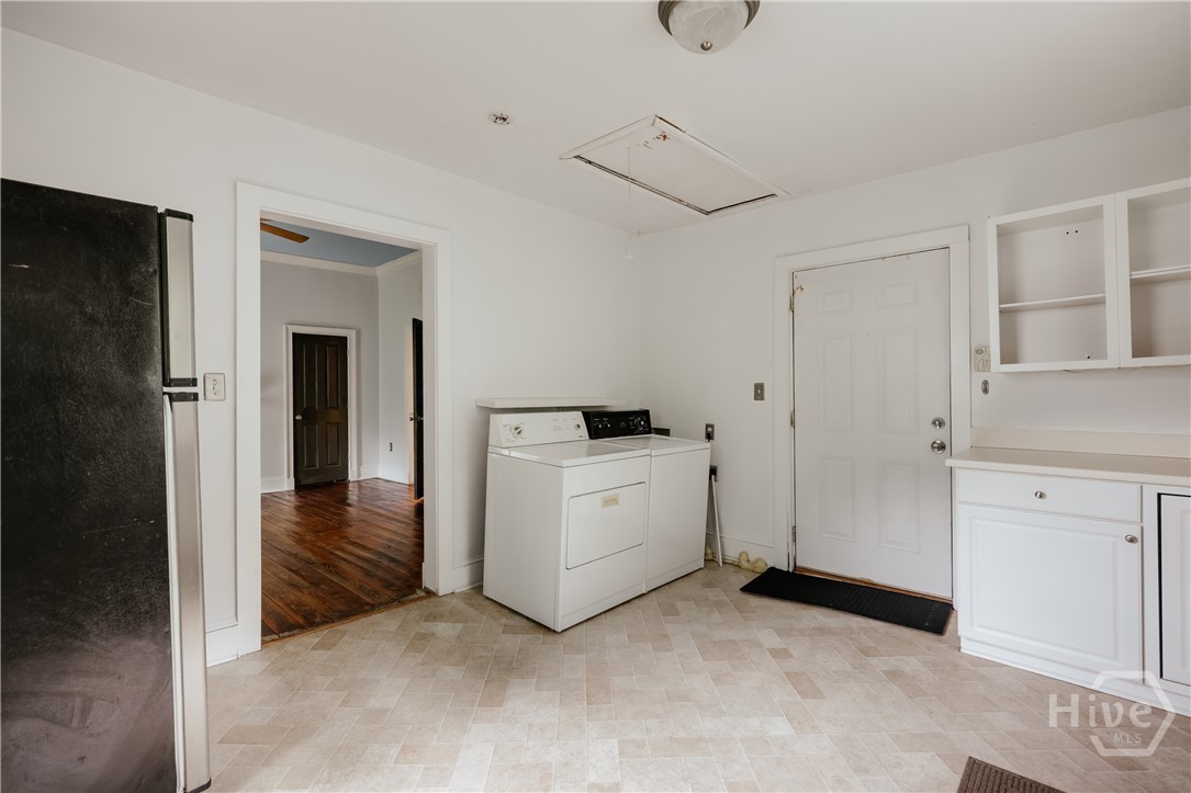 291 Athens Avenue Property Photo 23