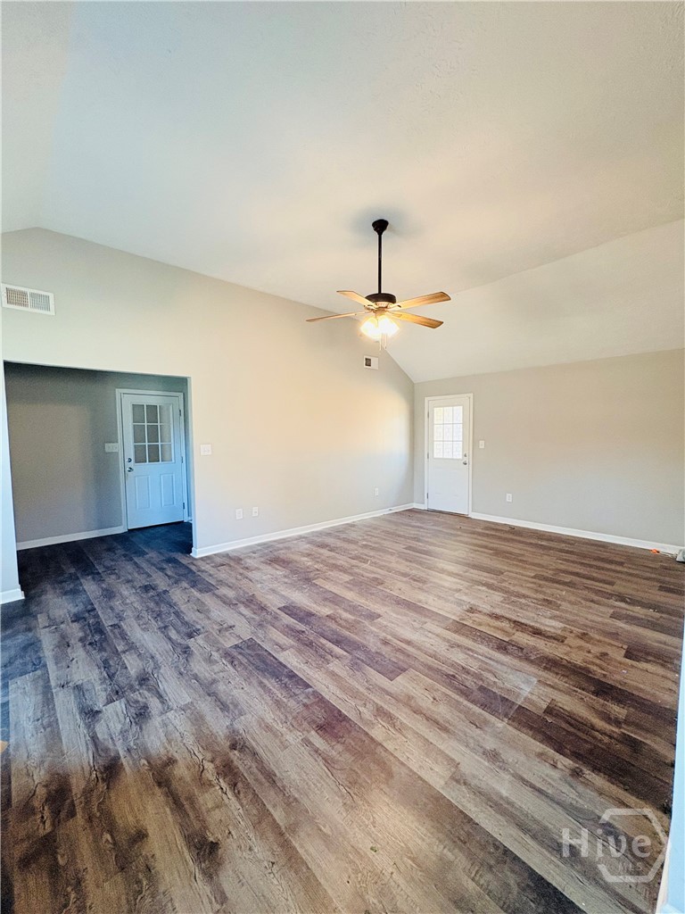 1020 Crooked Creek Road Property Photo 4
